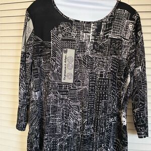 Peter Nygard Black and White Cityscape Long Sleeve Top (XL)